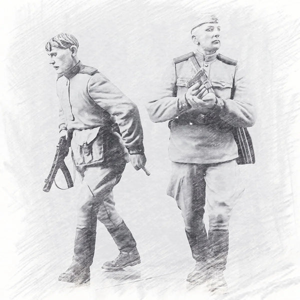 1/35 Cold War Soviet Officer with Shoulder Boards and Advancing Rifleman, 4 Figures, Resin Model Figure Kit, Unassembled and Unpainted