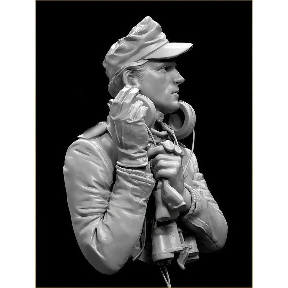 1/10 WWII German Officer with Radio Headset, Resin Model Bust Kit, Unassembled and Unpainted