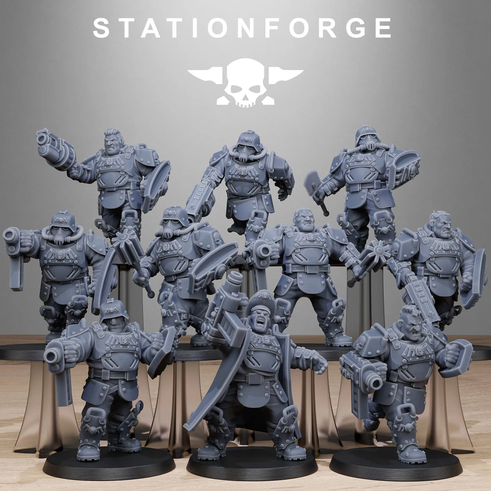 Grimdark Armored Mutants, 13 Figures, Resin Model Figure Kit, Sci-Fi Theme, Unassembled and Unpainted