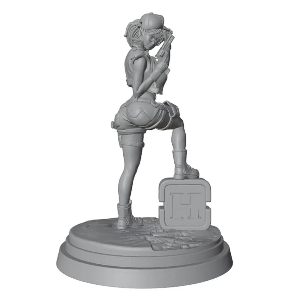 75mm Female Warrior in Power Suit, Resin Model Figure Kit, Sci-Fi Theme, Unassembled and Unpainted