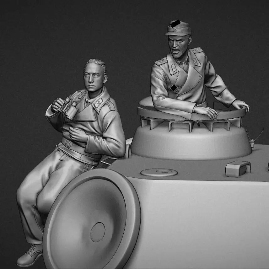 1/35 WWII German Officers at Artillery Sight, 2 Figures, Resin Model Figure Kit, Unassembled and Unpainted
