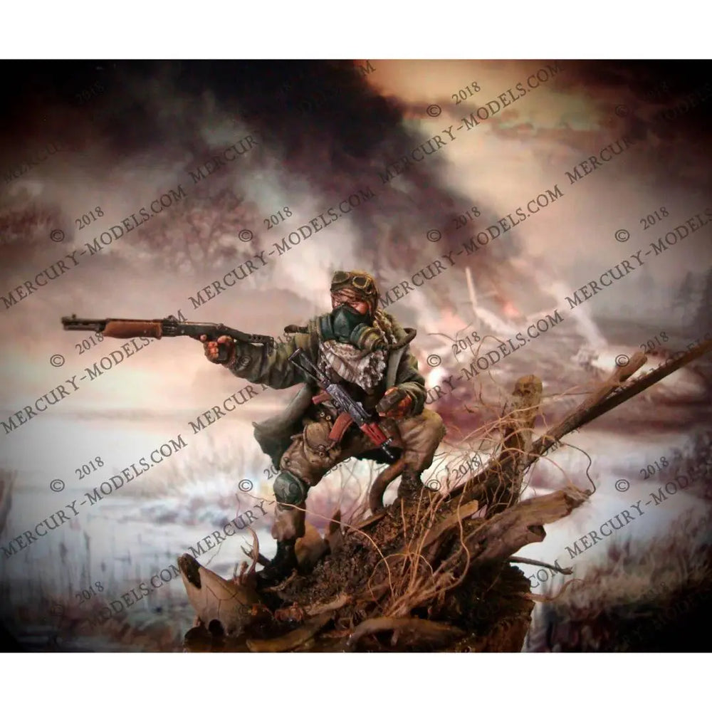 54mm WWI Soldier in Combat, Resin Model Figure Kit, Unassembled and Unpainted