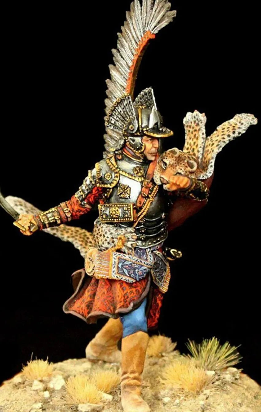 1/24 Aztec Warrior with Feathered Headdress, Resin Model Figure Kit, Fantasy Theme, Unassembled and Unpainted