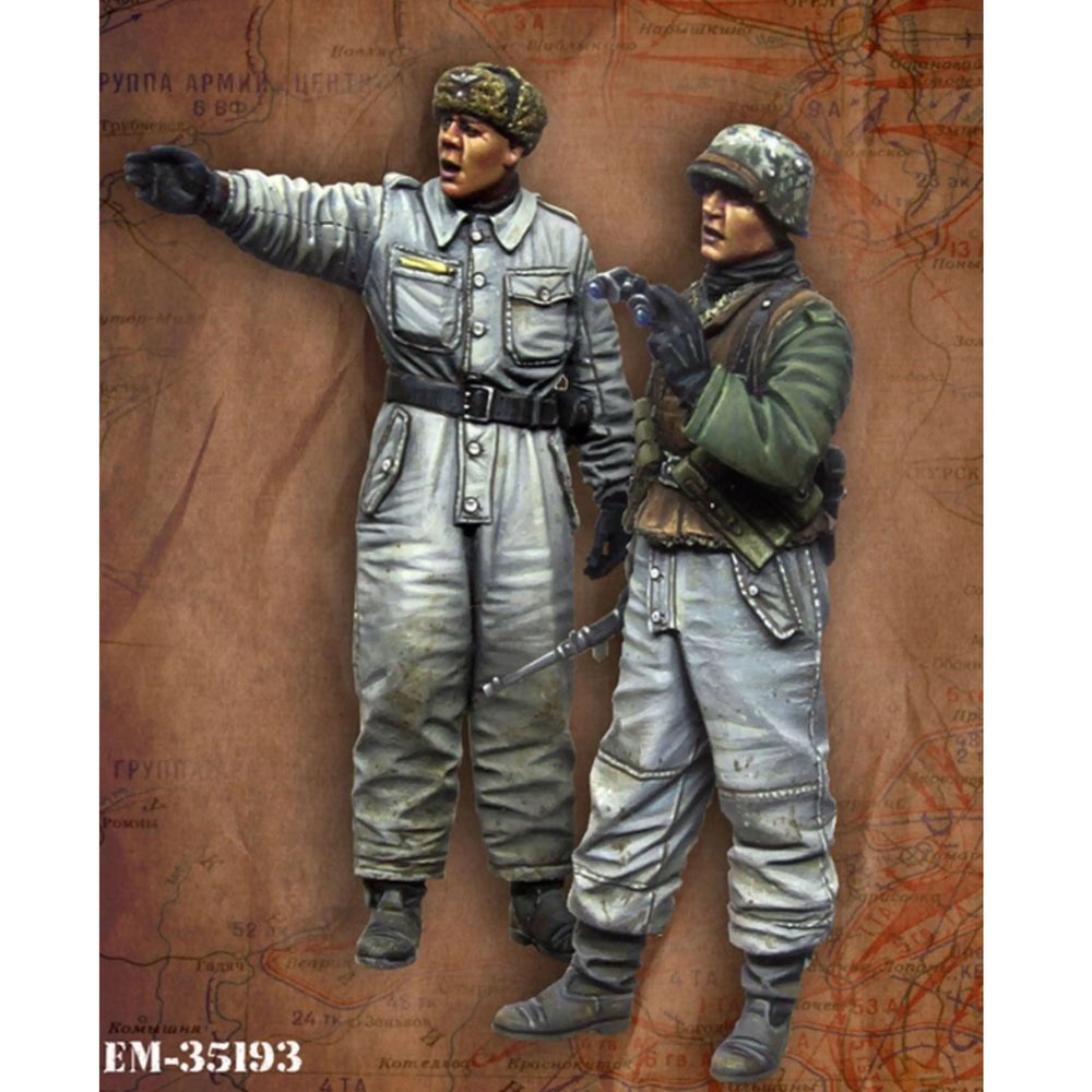 1/35 WWII German Panzergrenadiers & Tank Crew, 8 Figures, Resin Model Figure Kit, Unassembled and Unpainted