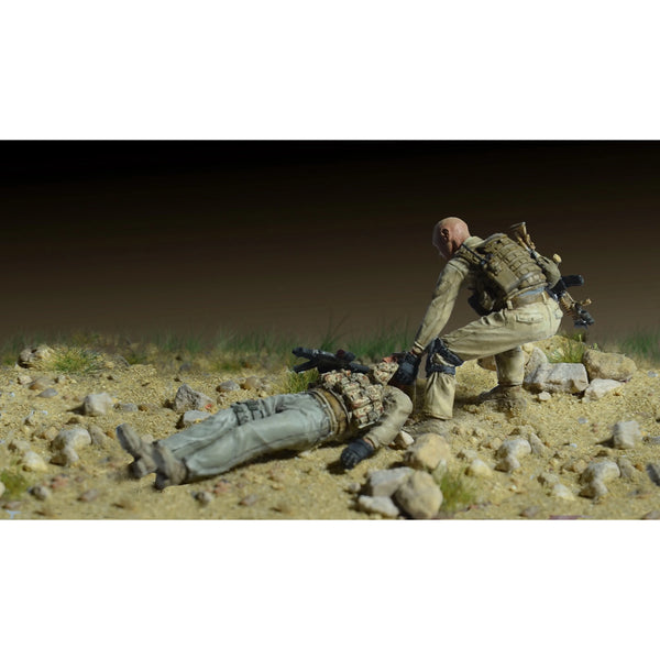 1/35 Modern Infantry Casualty Evacuation, 3 Figures, Resin Model Figure Kit, Unassembled and Unpainted