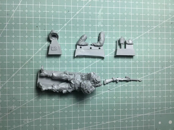 1/35 WWII US Infantry Rifleman Charging, Resin Model Figure Kit, Unassembled and Unpainted