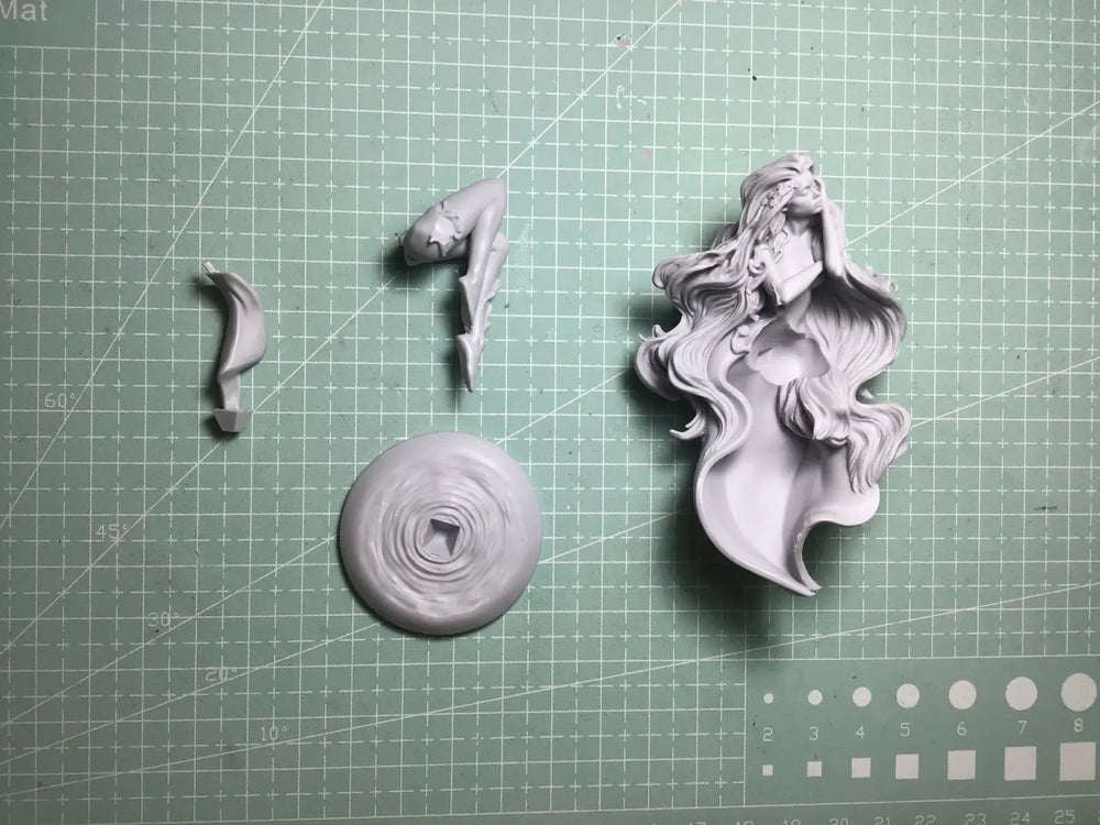 1/24 Fantasy Mermaid, Resin Model Bust Kit, Unassembled and Unpainted