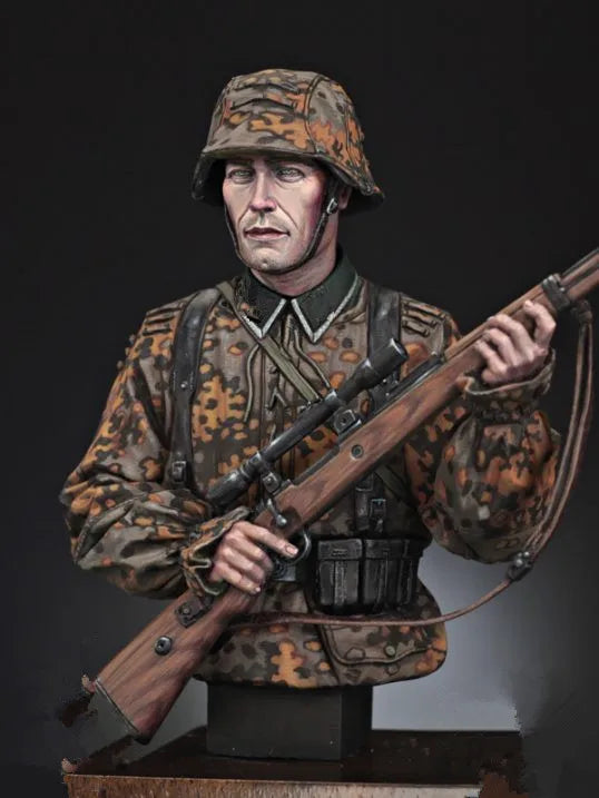 1/12 WWII German Soldier, Resin Model Bust Kit, Unassembled and Unpainted