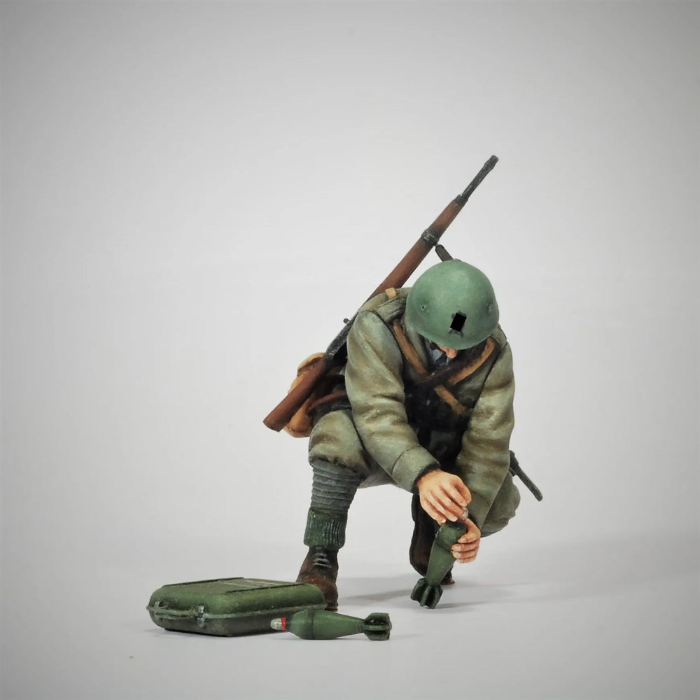1/35 WWII Mortar Crew, 4 Figures, Resin Model Figure Kit, Unassembled and Unpainted