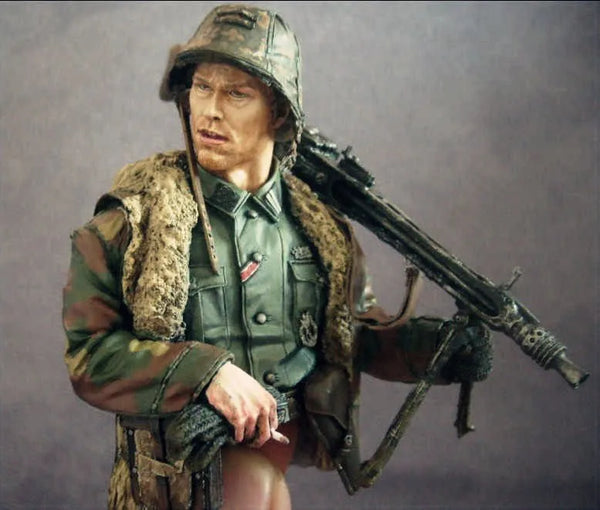 1/10 WWII German MG42 Machine Gunner, Resin Model Figure Kit, Unassembled and Unpainted
