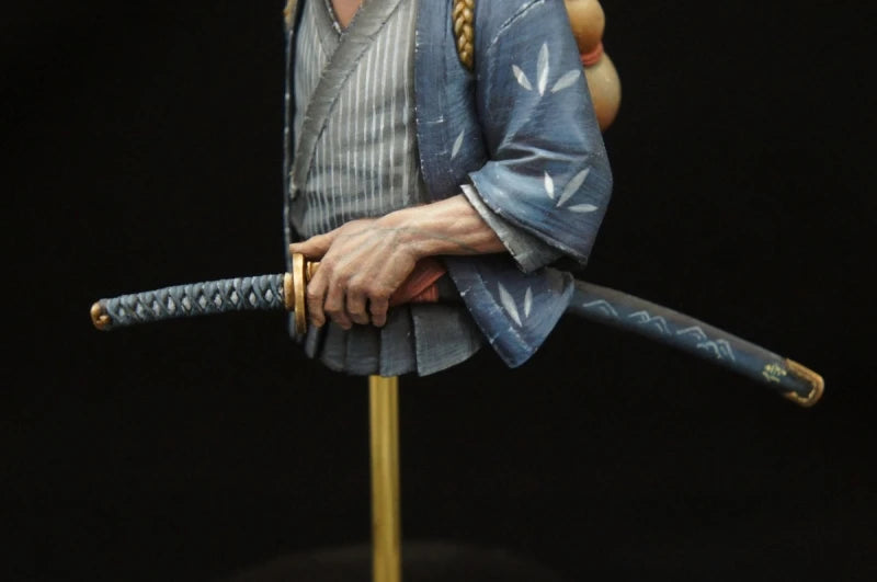 1/12 Samurai Warrior Carrying Demon, Resin Model Figure Kit, Fantasy Theme, Unassembled and Unpainted