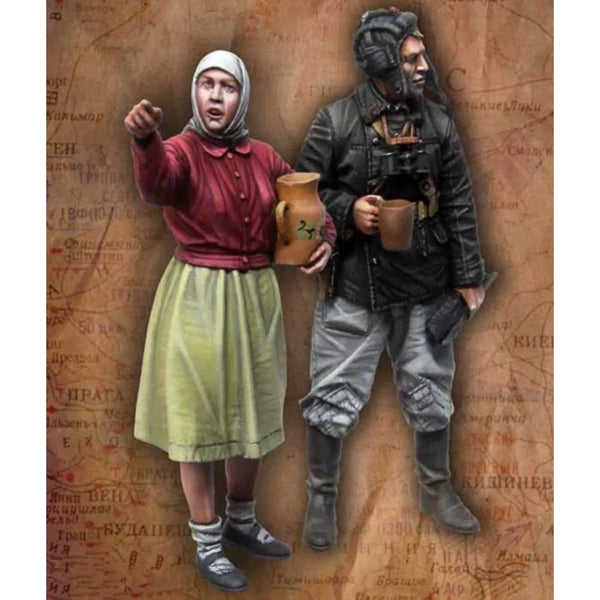 1/35 WWII Soviet Personnel, 6 Figures, Resin Model Figure Kit, Unassembled and Unpainted