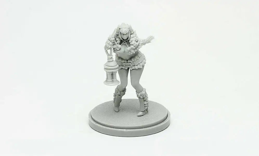30mm Ram-Horned Fantasy Warrior, Resin Model Figure Kit, Fantasy Theme, Unassembled and Unpainted