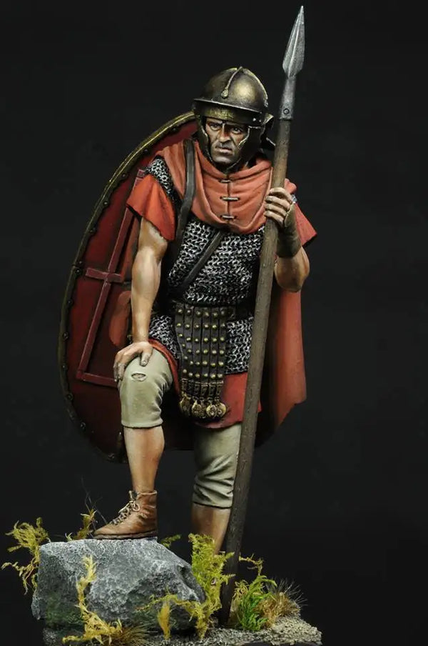 75mm Ancient Dacian Warrior with Spear and Shield, Resin Model Figure Kit, Unassembled and Unpainted