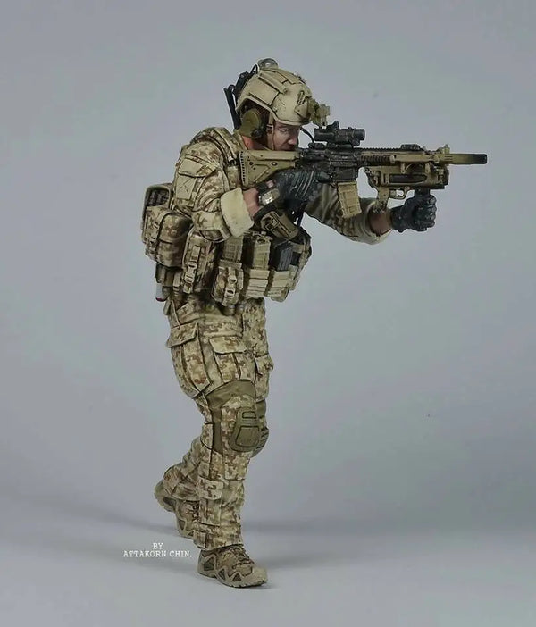 1/16 Modern Desert Operator, Resin Model Figure Kit, Unassembled and Unpainted