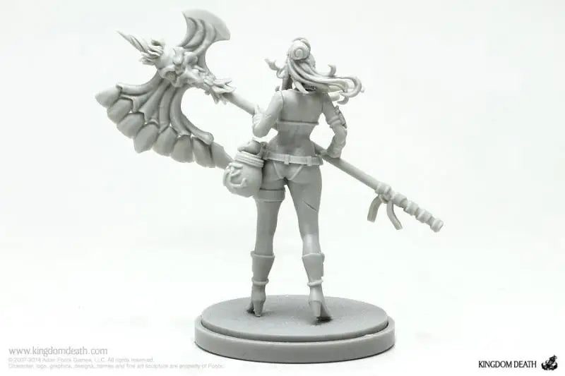 28mm Female Warrior with Demonic Winged Familiar, Resin Model Figure Kit, Fantasy Theme, Unassembled and Unpainted