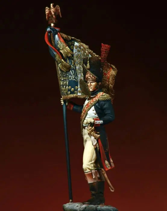 1/24 Napoleonic Grenadier Guards Bearer, Resin Model Figure Kit, Unassembled and Unpainted