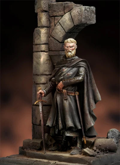 54mm Medieval Crusader Soldier, 2 Figures, Resin Model Figure Kit, Unassembled and Unpainted