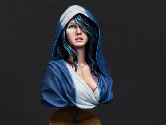 1/10 Female in Ornate Gold-Embroidered Headscarf, Resin Model Bust Kit, Fantasy Theme, Unassembled and Unpainted