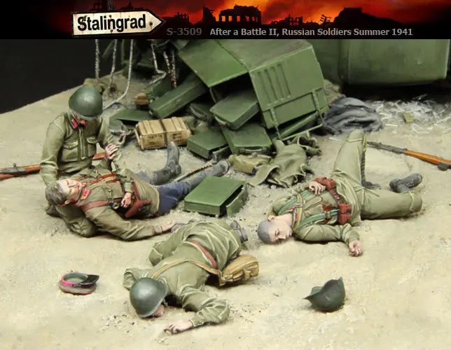 1/35 WWII Soviet Infantry Assaulting, 6 Figures, Resin Model Figure Kit, Unassembled and Unpainted