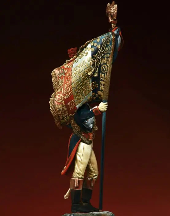 1/24 Napoleonic Grenadier Guards Bearer, Resin Model Figure Kit, Unassembled and Unpainted