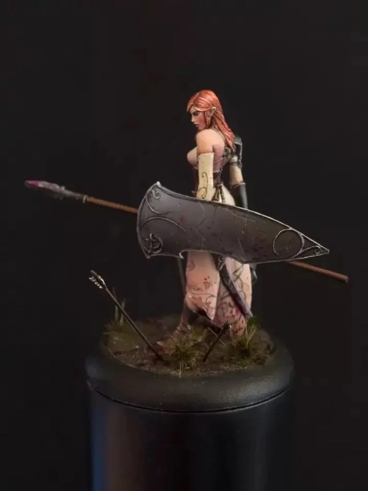 30mm Warrior Wielding Speared Fish Weapon, Resin Model Figure Kit, Fantasy Theme, Unassembled and Unpainted
