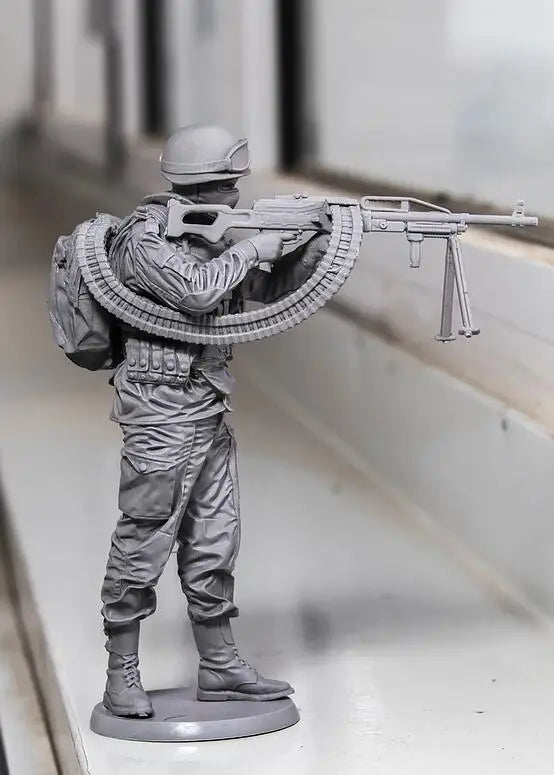 1/16 Modern Russian Machine Gunner, Resin Model Figure Kit, Unassembled and Unpainted
