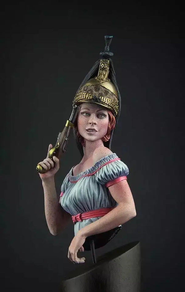 1/10 Female Warrior Holding Golden Ceremonial Helm, Resin Model Bust Kit, Fantasy Theme, Unassembled and Unpainted