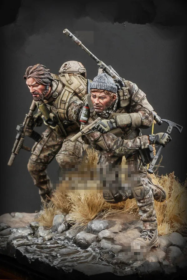 1/24 Modern Military Tactical Operators, 2 Figures, Resin Model Figure Kit, Unassembled and Unpainted