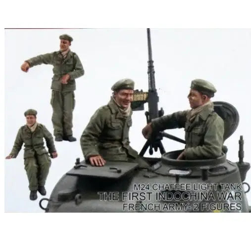 1/35 Vietnam War First Indochina War French Soldiers & Tank, 4 Figures, Resin Model Figure Kit, Unassembled and Unpainted