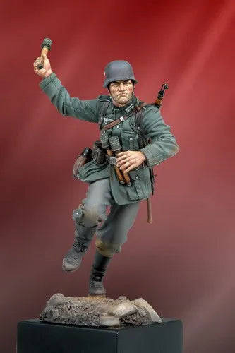 90mm WWII German Panzer Grenadiers, Resin Model Figure Kit, Unassembled and Unpainted