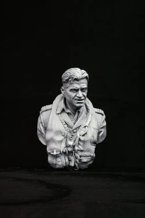 1/9 Historical Male, Resin Model Bust Kit, Historical Theme, Unassembled and Unpainted