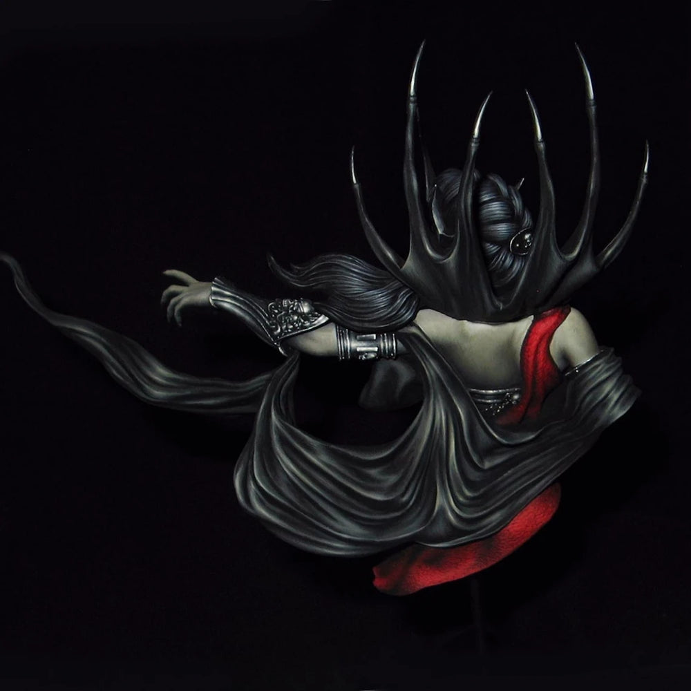 1/10 Demon Sorceress with Curved Horns and Red Cape, Resin Model Bust Kit, Fantasy Theme, Unassembled and Unpainted