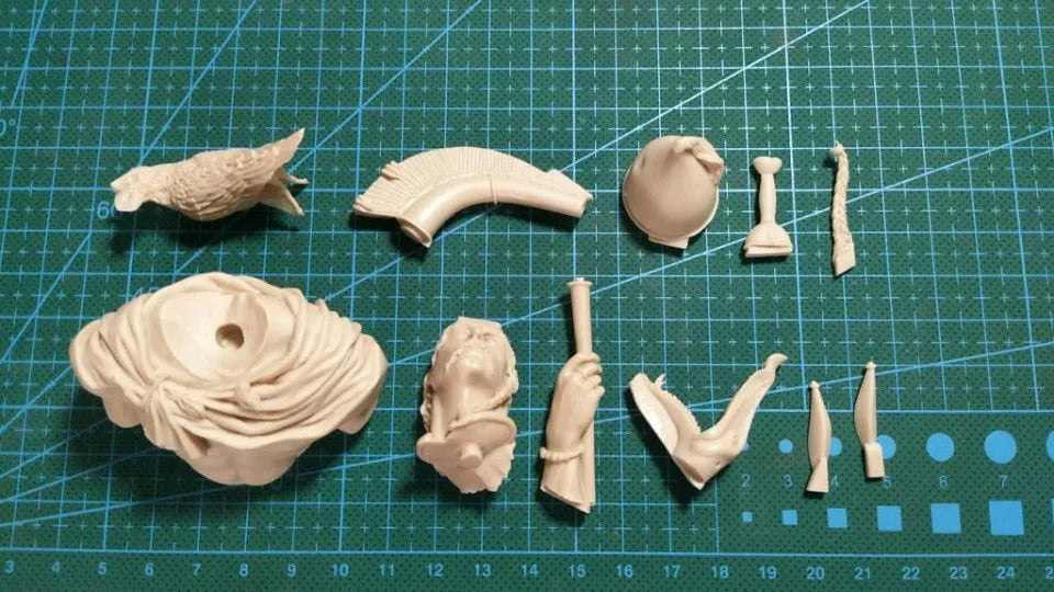1/10 Ancient Celtic Warrior with Raven-Topped Staff, Resin Model Bust Kit, Unassembled and Unpainted