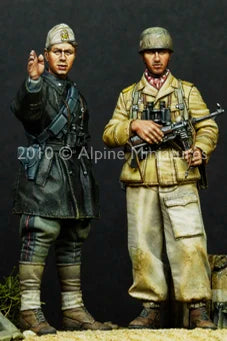 1/35 Desert Conversation, 2 Figures, Resin Model Diorama Kit, Unassembled and Unpainted