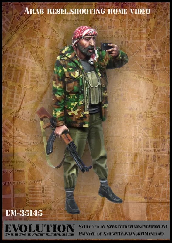 1/35 Modern Arab Rebel in Camouflage with Red Bandana, Resin Model Figure Kit, Unassembled and Unpainted