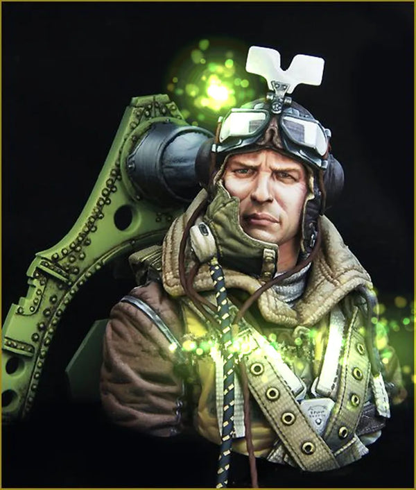 1/10 Modern Tactical Operator, Resin Model Bust Kit, Unassembled and Unpainted