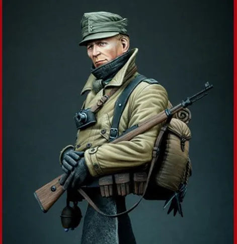 1/10 WWI German Infantryman with Mauser Rifle, Resin Model Bust Kit, Anime Theme, Unassembled and Unpainted