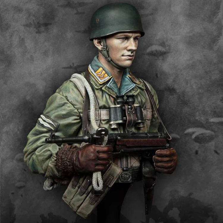 1/10 WWII German Fallschirmjäger Rifle Ready, Resin Model Bust Kit, Unassembled and Unpainted