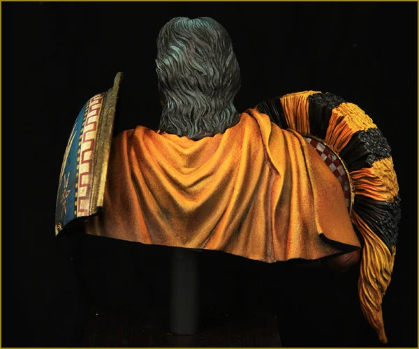 1/10 Ancient Roman Commander with Winged Shield, Resin Model Bust Kit, Unassembled and Unpainted