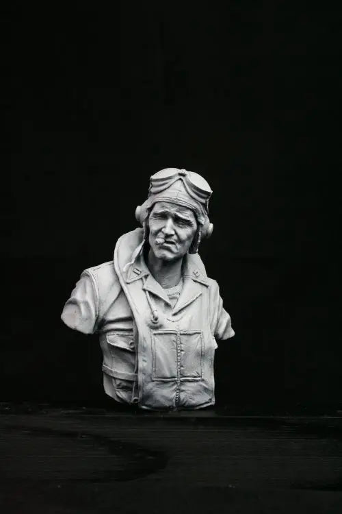 1/9 WWII Aviator, Resin Model Bust Kit, Unassembled and Unpainted