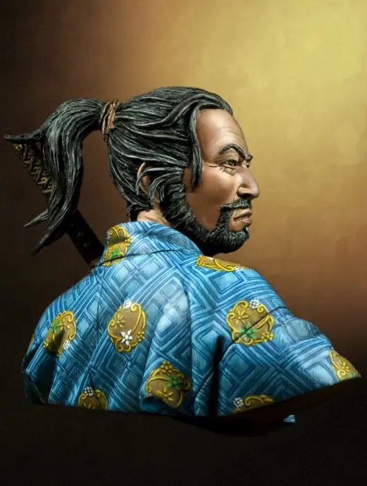 1/10 Medieval Japanese Daimyo in Blue Crested Robe, Resin Model Bust Kit, Unassembled and Unpainted