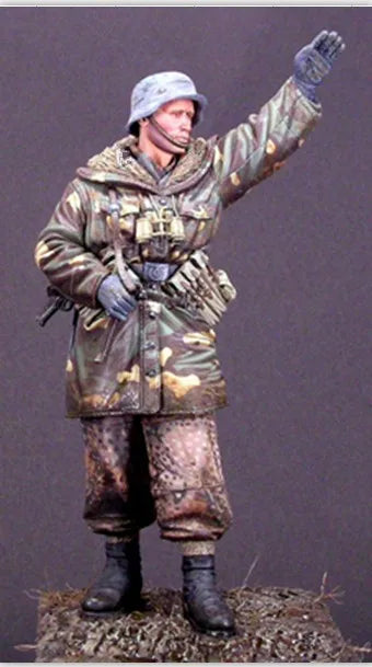 1/16 WWI British Infantry Soldier Raising Arm, Resin Model Figure Kit, Unassembled and Unpainted