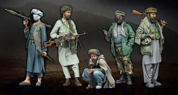 1/35 Historical Islamic Soldiers, 5 Figures, Resin Model Figure Kit, Military Theme, Unassembled and Unpainted