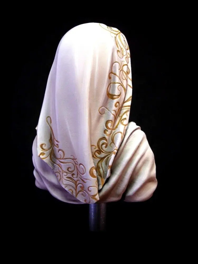 1/10 Female in Ornate Gold-Embroidered Headscarf, Resin Model Bust Kit, Fantasy Theme, Unassembled and Unpainted