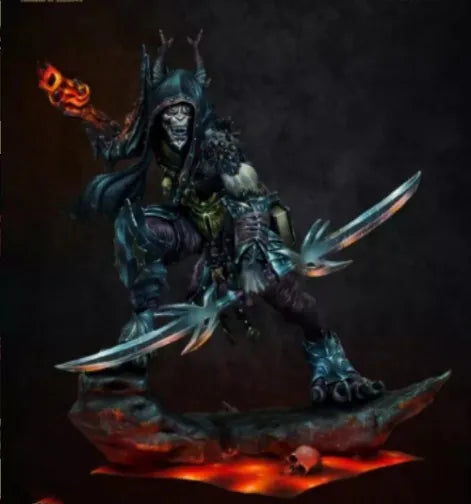 1/24 Skeletal Horned Warrior with Dual Curved Blades, Resin Model Figure Kit, Anime Theme, Unassembled and Unpainted