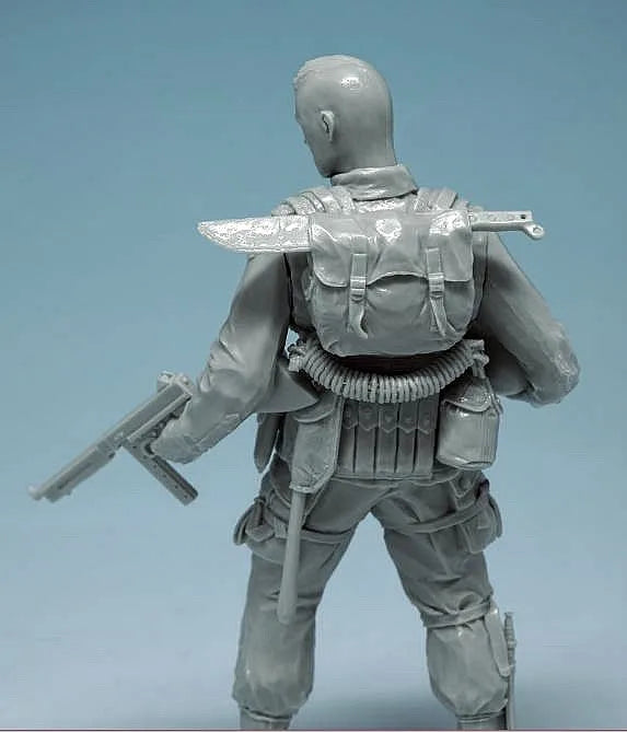 1/16 Modern Tactical Operator with Rifle, Resin Model Figure Kit, Unassembled and Unpainted