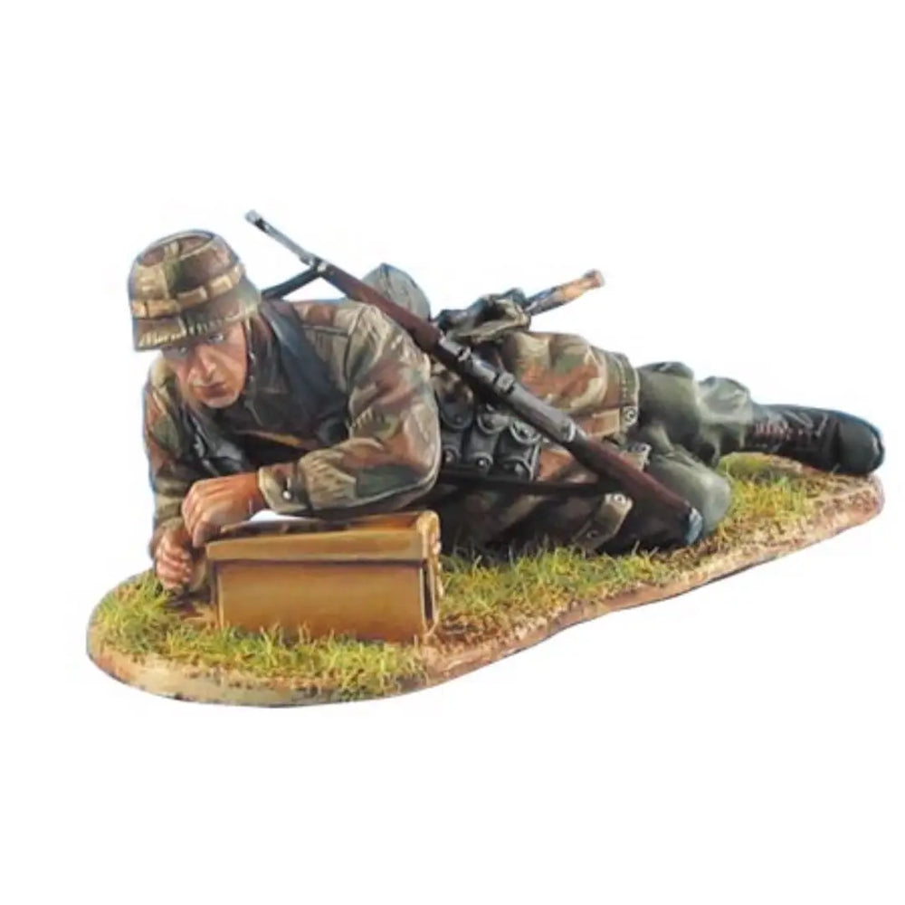 1/35 WWII German Soldier Anti-Tank, Resin Model Figure Kit, Unassembled and Unpainted