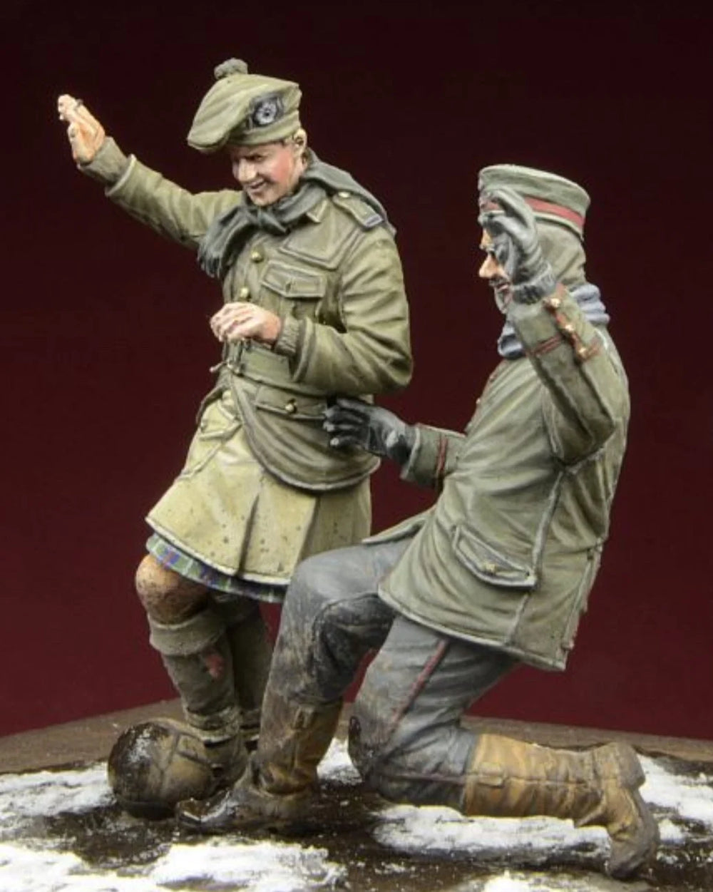 1/35 WWI Military Couple, 2 Figures, Resin Model Figure Kit, Unassembled and Unpainted