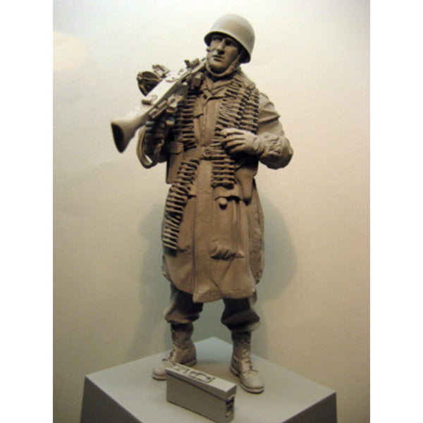 WWII German Wehrmacht Soldier — 1/16 Resin Figure